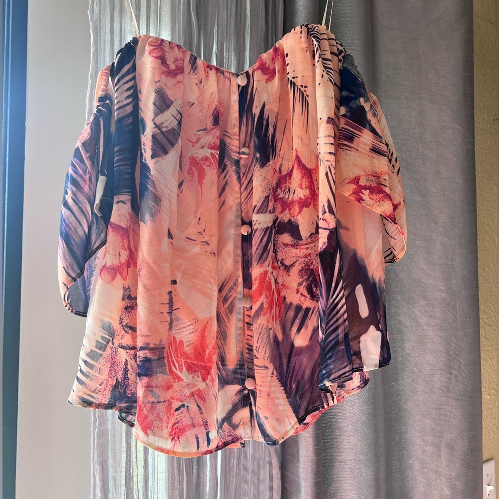 GUESS SUMMER CROP TOP